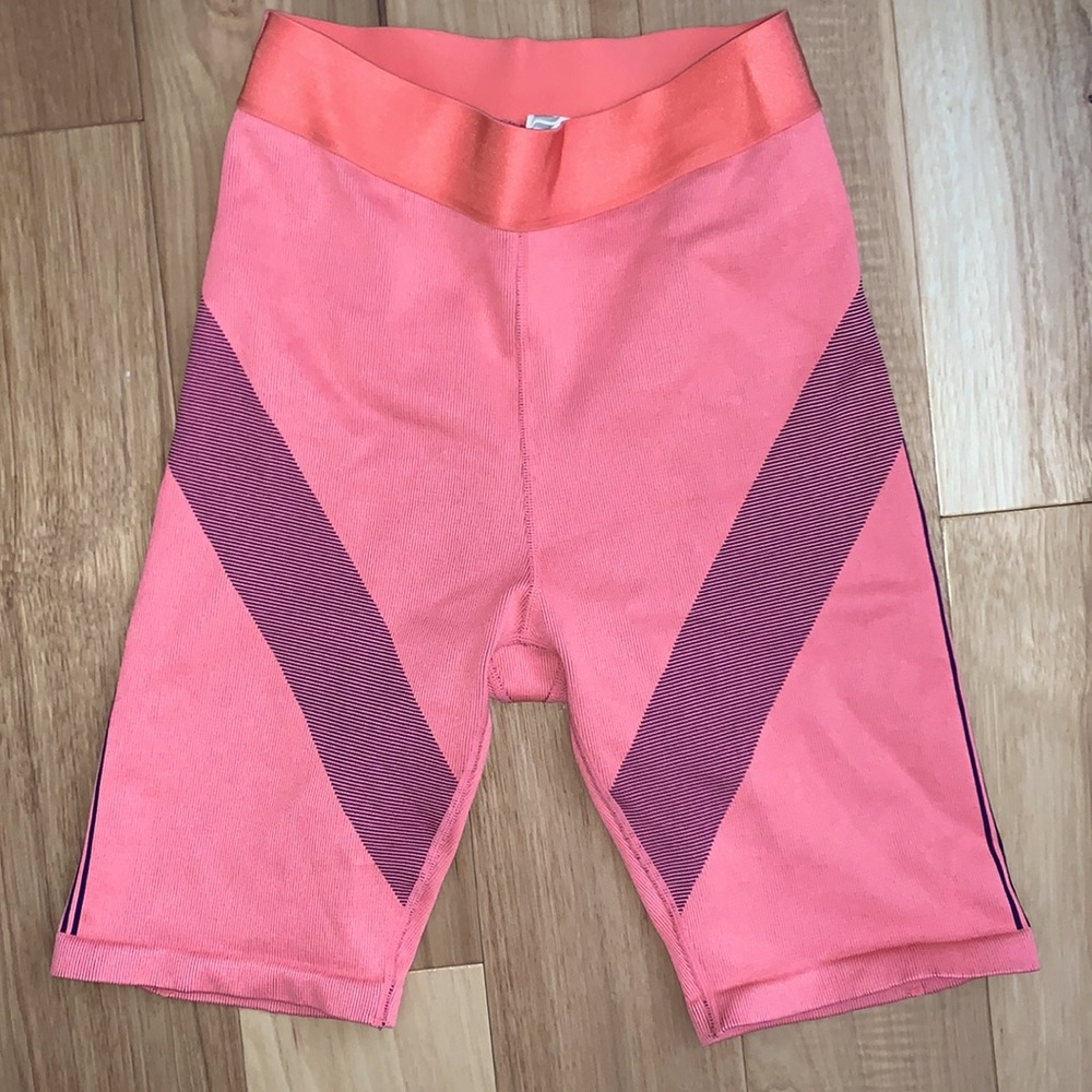 NWOT FABLETICS Seamless Bike Shorts (S)